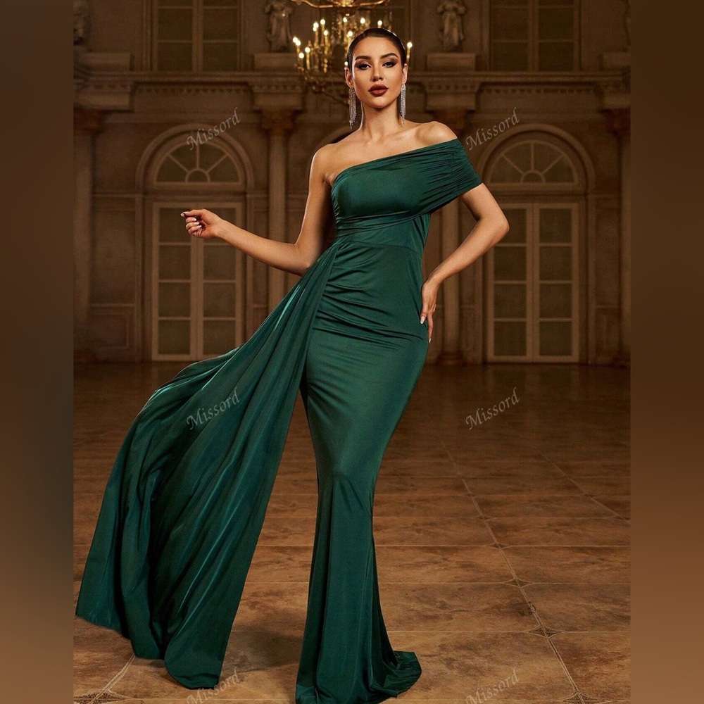 Chic One-Shoulder Teal Dress by